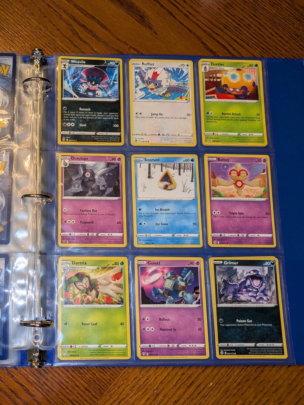 Pokemon Cards Binder 🔥 Pokemon Trading Cards Lot Collection - Picture 10 of 11